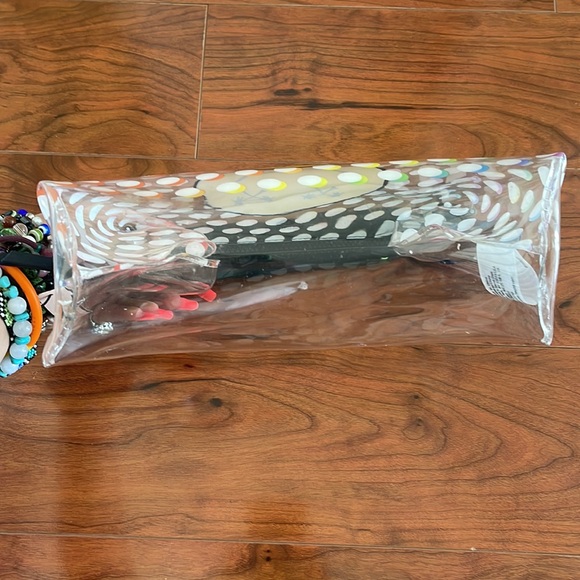 NWT Victoria's Secret Pink Clear Rainbow Smiley Face Cosmetic Bag Pouch - Picture 5 of 9